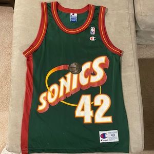 Vintage Official NBA Sonics Jersey #42 Baker